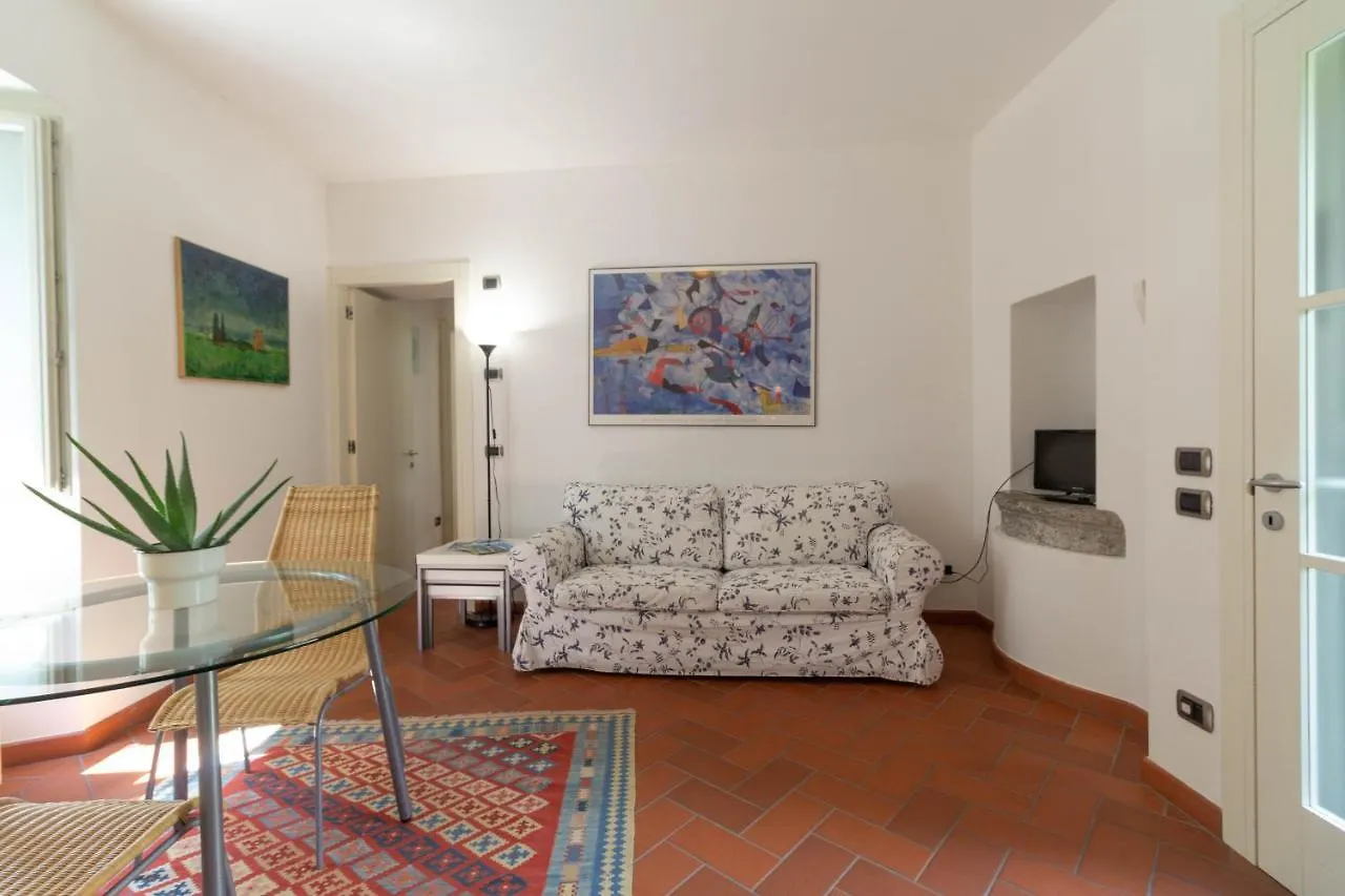 Mamma Ciccia Holiday Home - Conventino Mandello del Lario 0*,  Italien